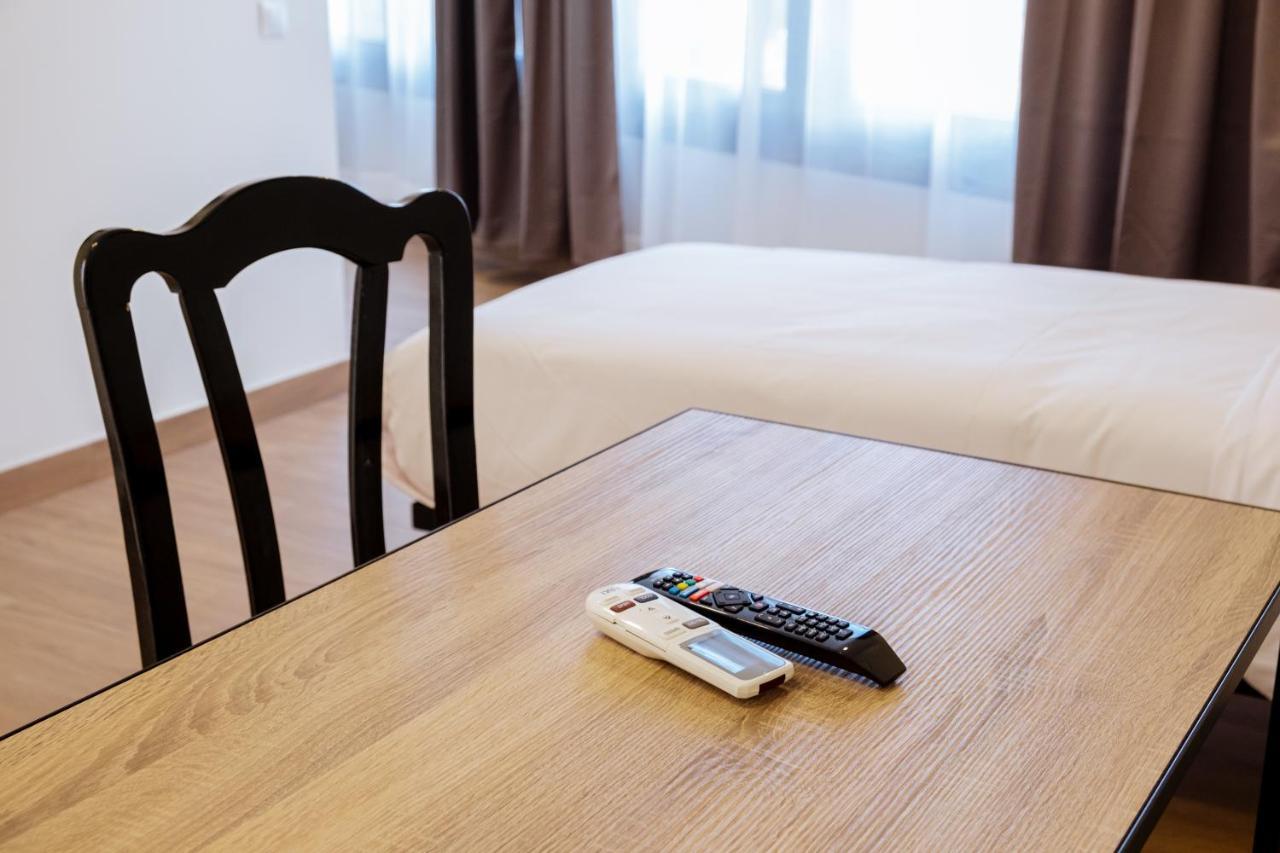 Apartahotel Golden Alcala Alcalá de Henares Eksteriør bilde