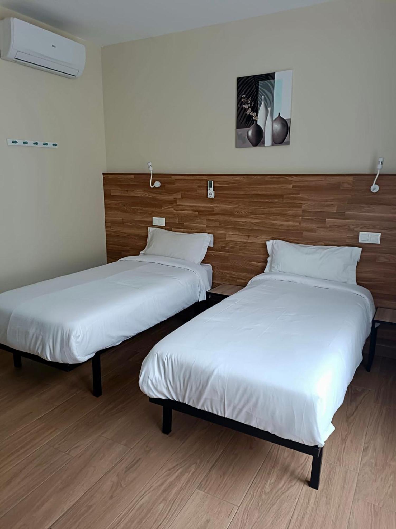 Apartahotel Golden Alcala Alcalá de Henares Eksteriør bilde