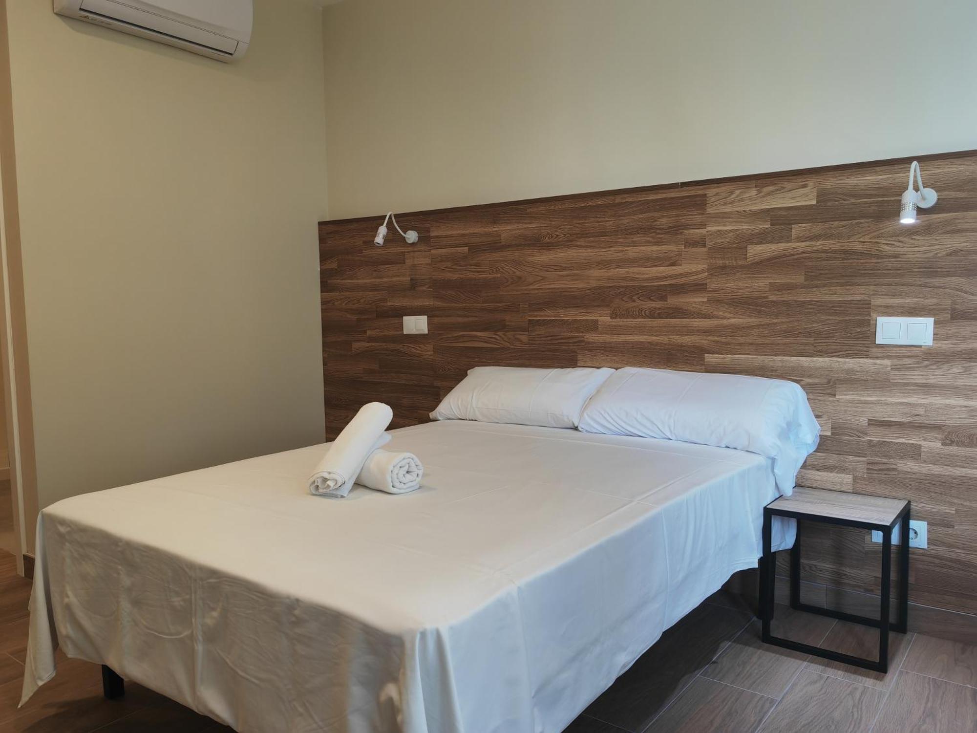 Apartahotel Golden Alcala Alcalá de Henares Eksteriør bilde